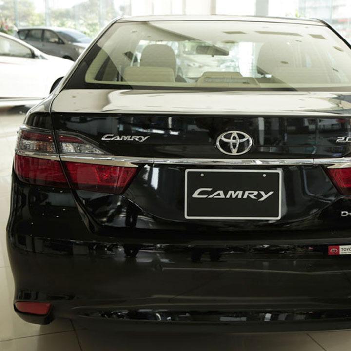 Tem logo nổi CAMRY dán trang trí xe
