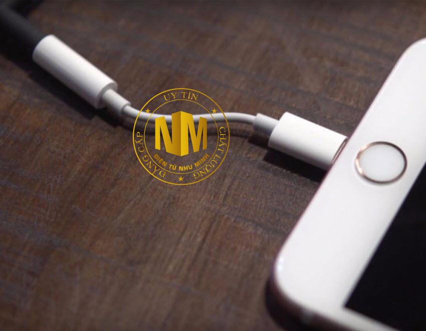 [HCM]Dây chuyển Lightning sang 3.5 mm cho IPhone7  7 Plus