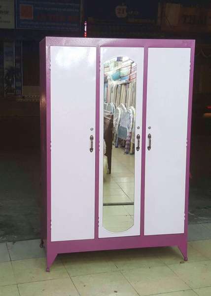 Tủ quần áo sắt 3 cửa ngang 1m2 cao 1m8 màu hồng