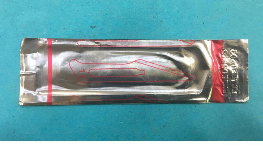 Hộp 100 lưỡi dao mổ số 11