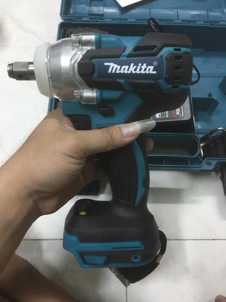 MÁY SIẾT BULONG MAKITA DÙNG PIN 68V (Hàng Mới Không Chổi Than)