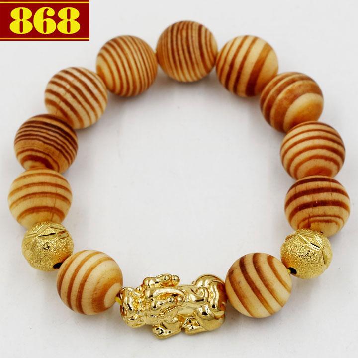 Chuỗi đeo tay tỳ hưu gỗ Huyết long 15 ly A505
