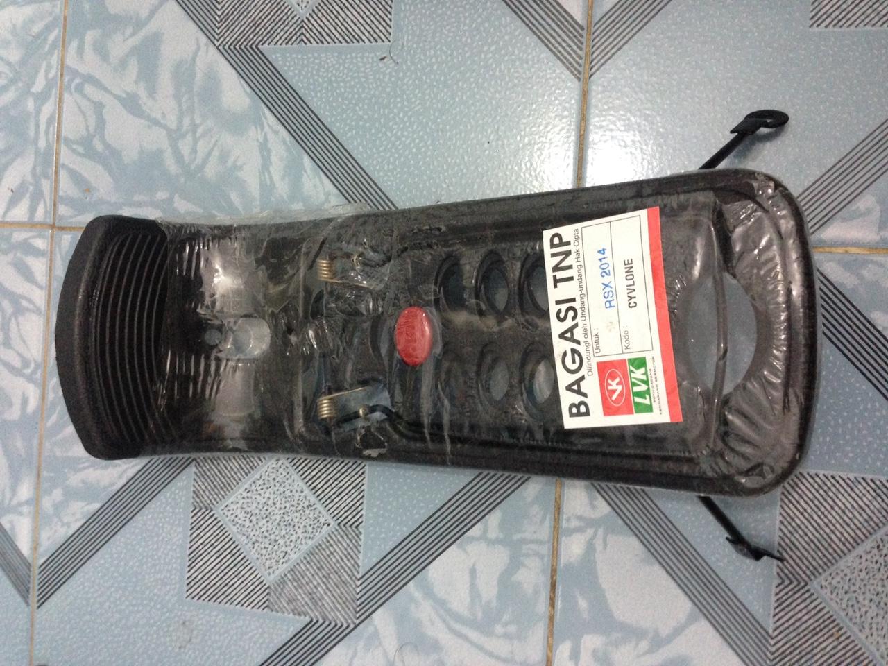 Baga nhựa cho xe Wave