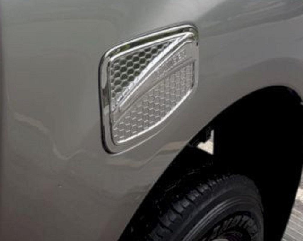 Ốp nắp bình xăng Ford Ranger