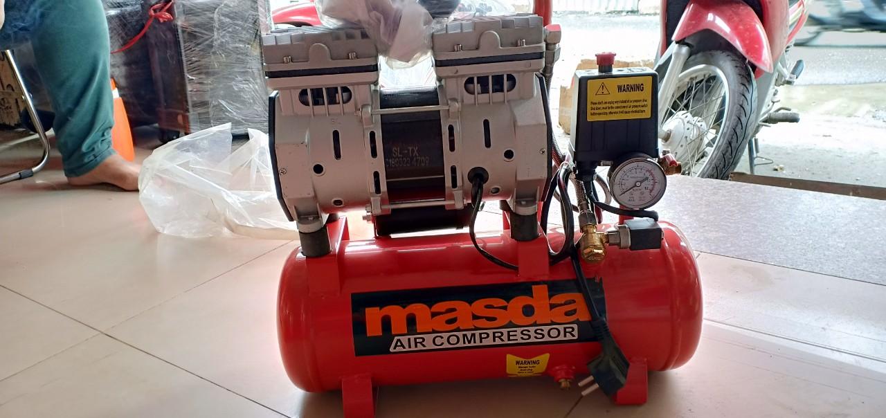 Máy bơm hơi không dầu (12L)