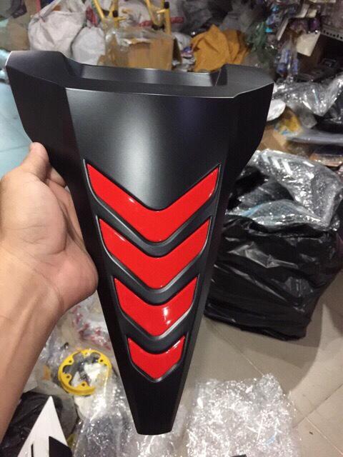 Mặt nạ gắn xe Vario 2018 - 2020