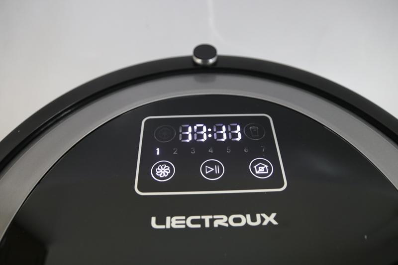 Robot hút bụi B6009 hãng Liectroux( Đức)