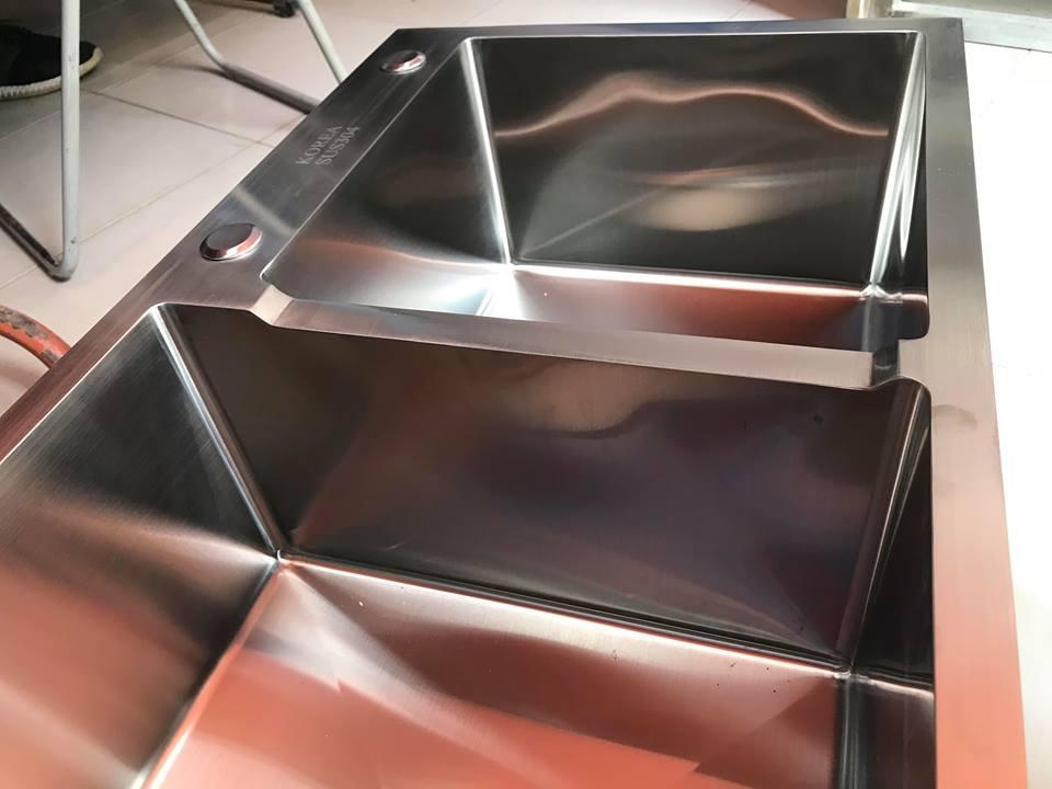 Chậu rửa bát inox hai hố lệch kích thước 82x45