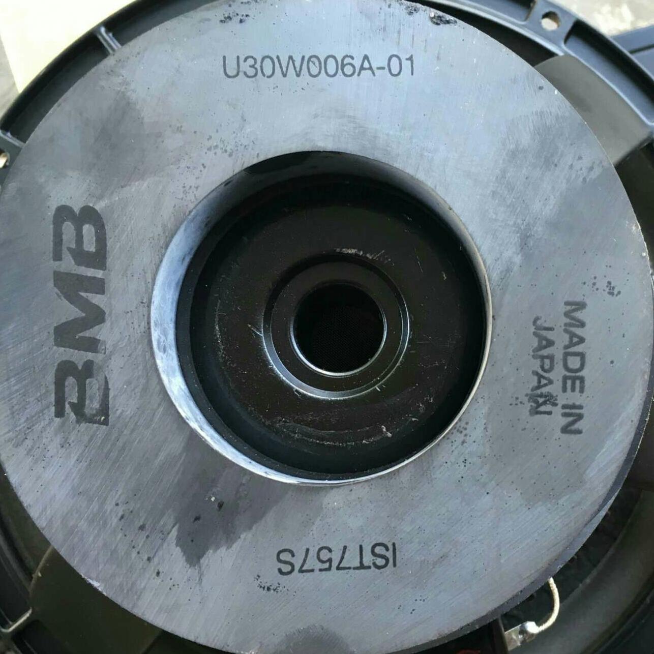 Loa bát bmb 30 xương đúc từ kép