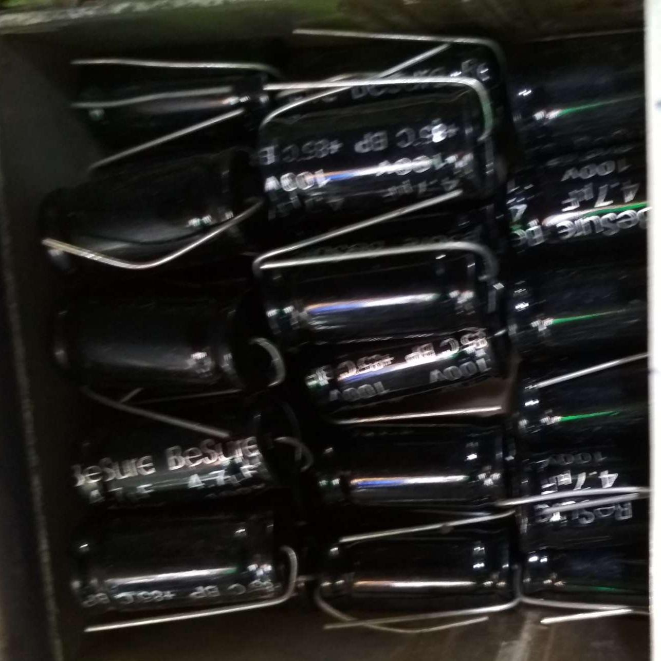 5 Tụ Loa 4.7 mf 100V Besue