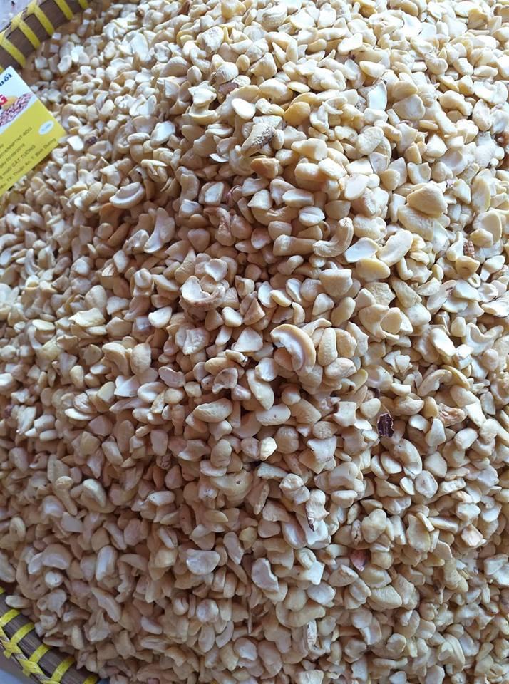 Hạt Điều Bể Vụn Sống 500g.