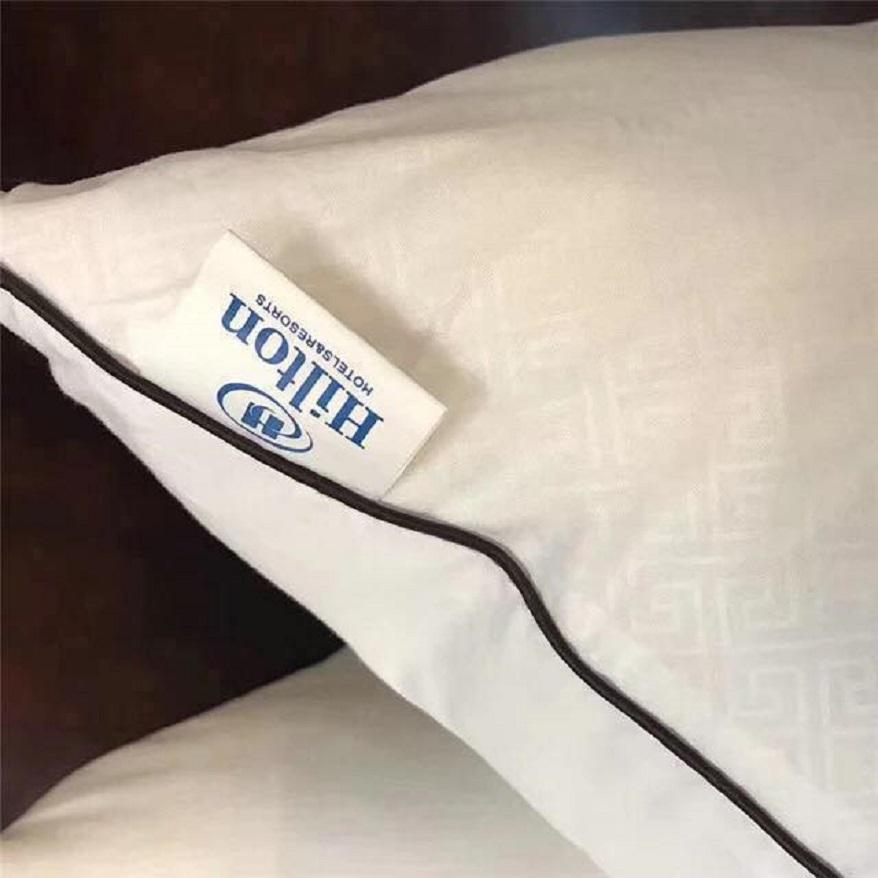 Bộ 2 ruột gối nằm Hilton 50 x 70cm