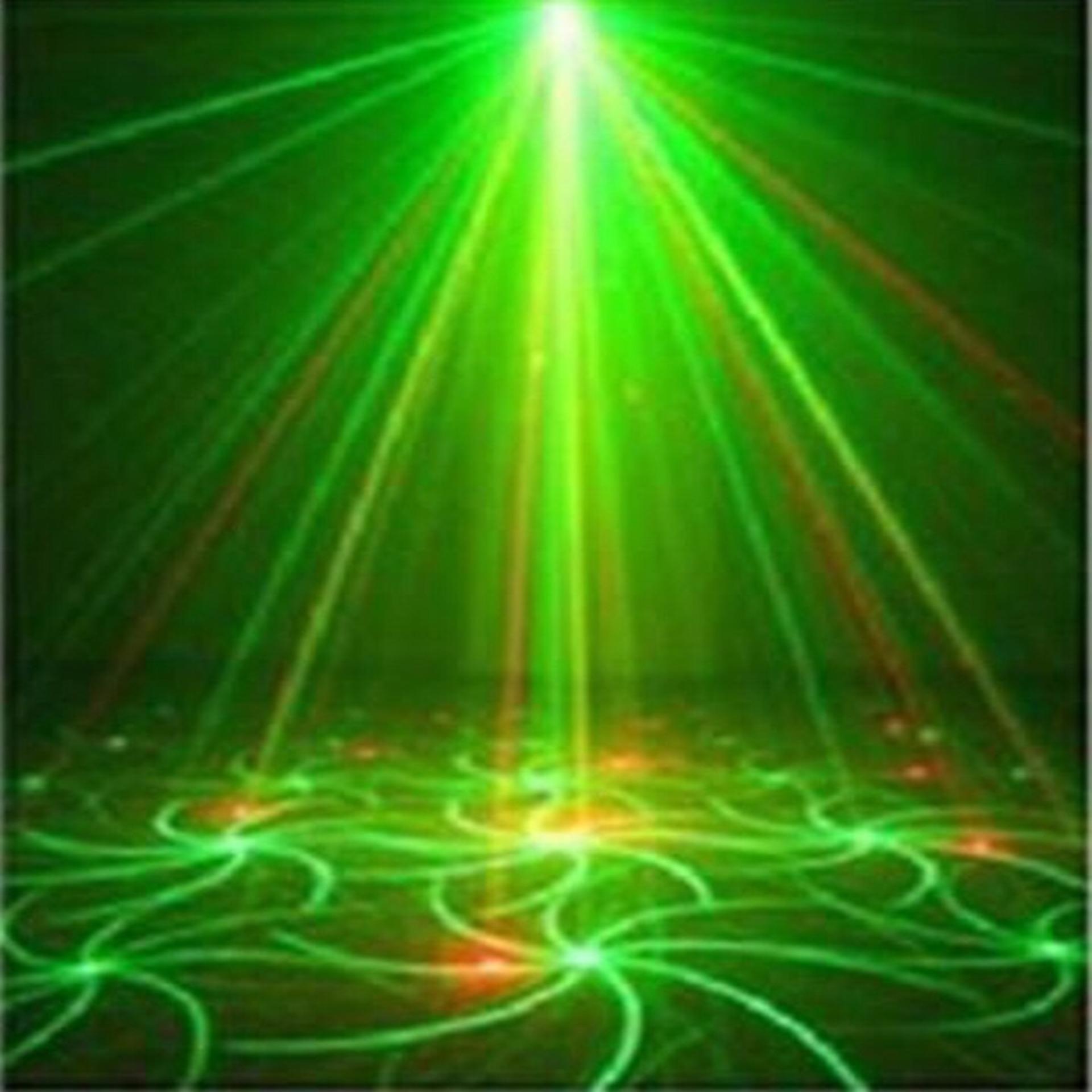 Đèn trang trí Laser Stage Light cảm biến theo điệu nhạc