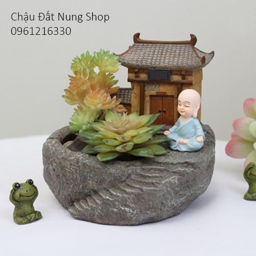 Chậu kiểu Chú tiểu bên cổng chùa, Chậu trồng cây, Chậu hoa, Chậu đẹp, Chậu tiểu cảnh, Chậu đất nung, chậu đáng yêu, Chau trong cay