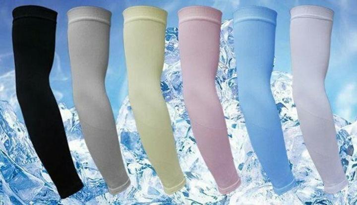 Hai găng tay chống nắng Aqua
