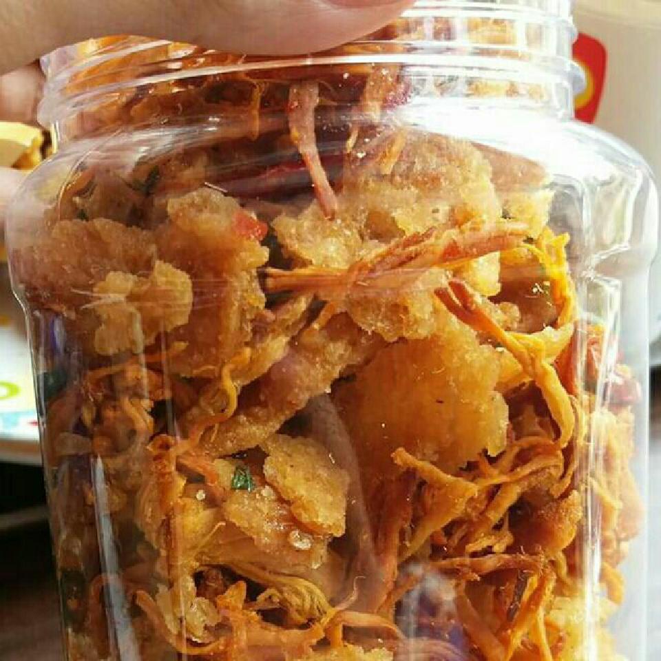 [HCM]500Gr Cơm Cháy Lắc Khô Gà Hũ - Saigon Food