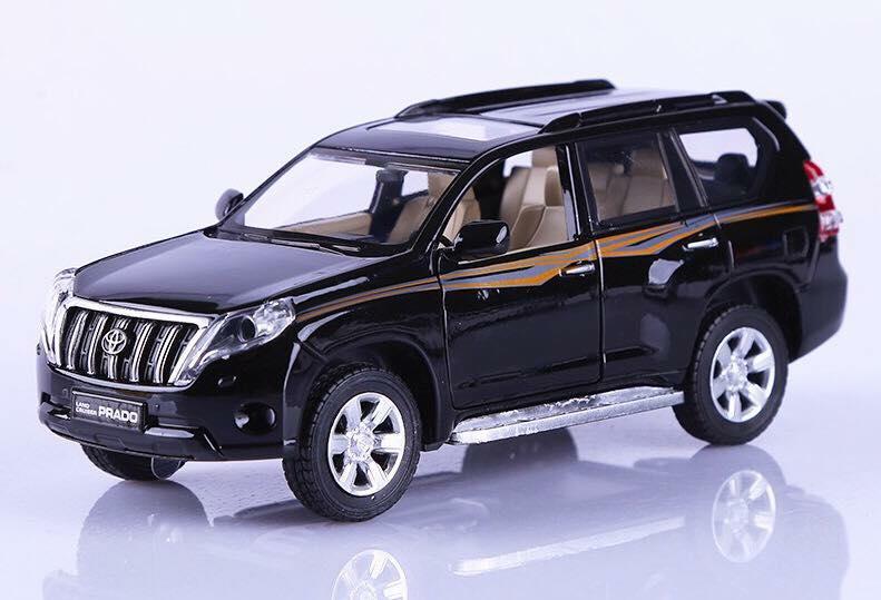 MÔ HÌNH XE TOYOTA LAND CRUISER PRADO 1:32 (ĐEN)