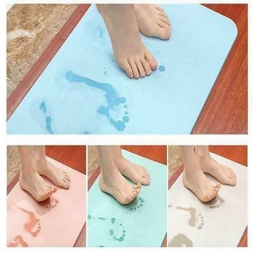 Thảm cứng đá Diatomite siêu thấm Nhật Bản cỡ lớn Moiss MS-60CM