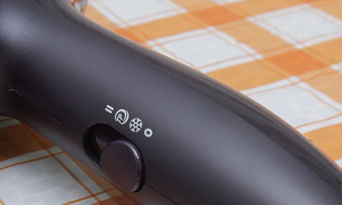 Máy sấy tóc Philips BHD002