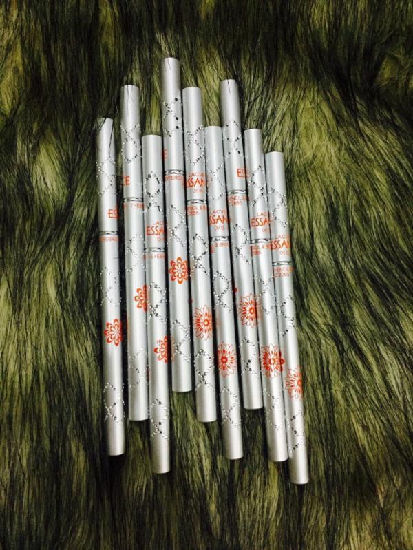 Combo 2 cây Chì kẻ chân mày 2 đầu Essance...