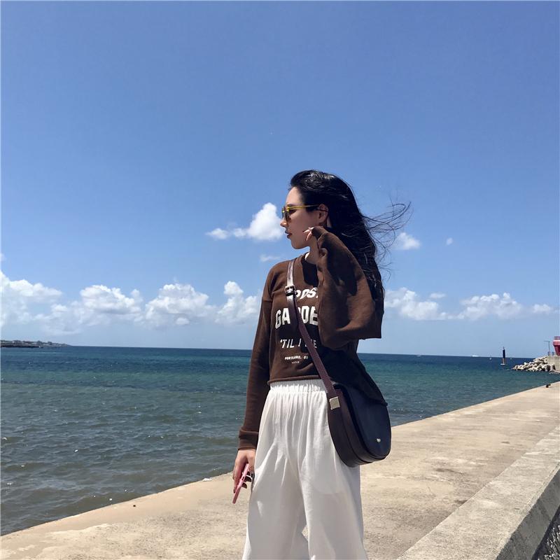 Áo thun CROPTOP tay dài in chữ