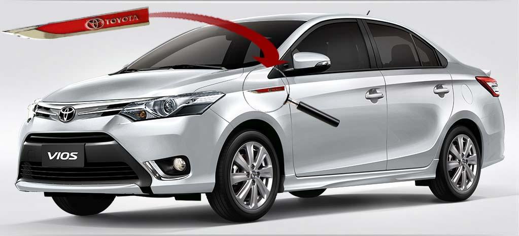 Tem logo hãng kim loại dán sườn xe hơi