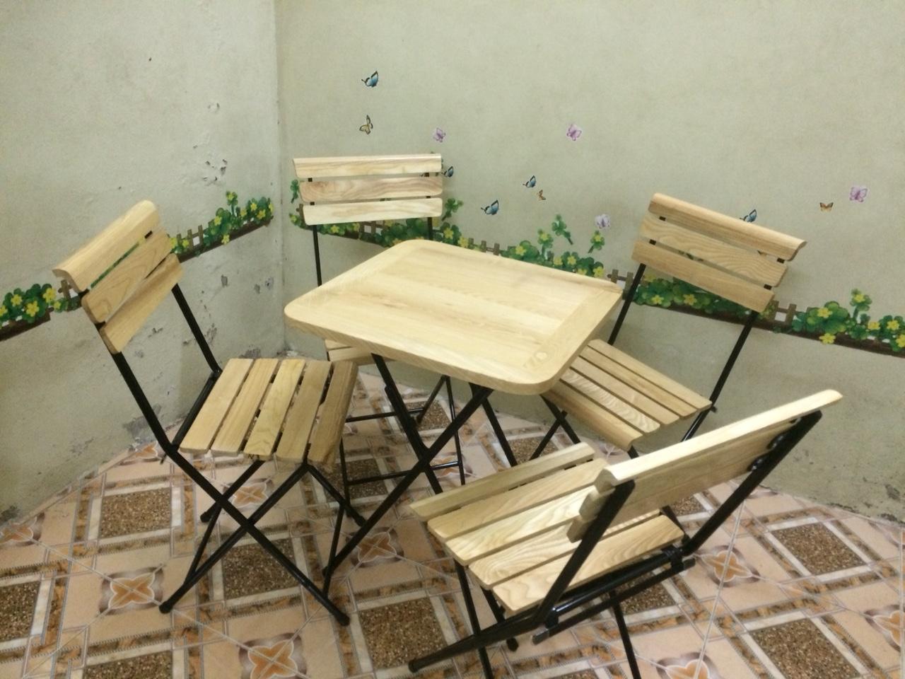 Ghế xếp sắt mặt gỗ