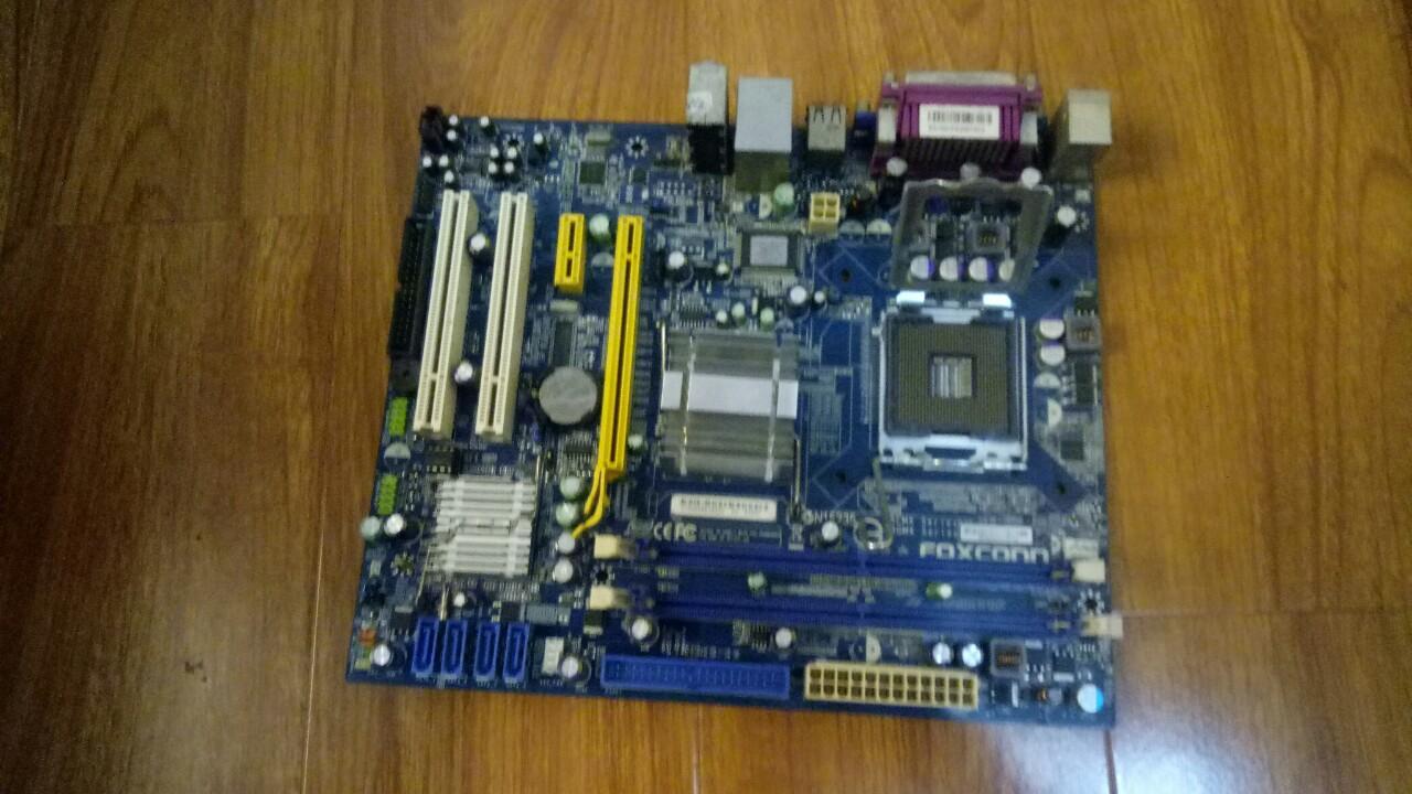 Main Foxconn G31