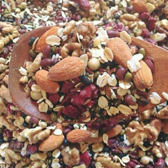 Bột ngũ cốc tăng cân 1kg.