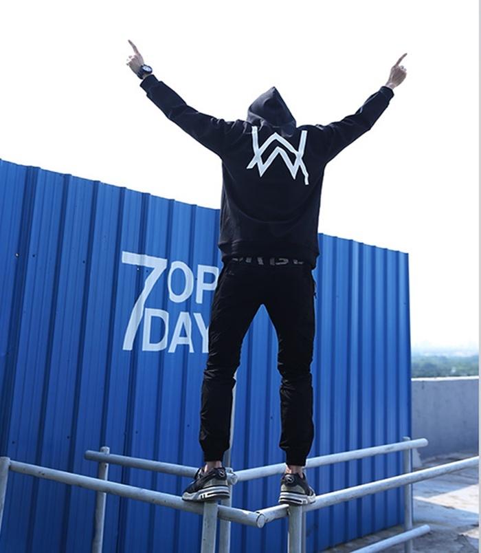 Áo khoác ALAN WALKER