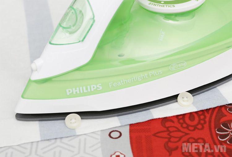 Bàn là hơi nước Philips GC1426/79