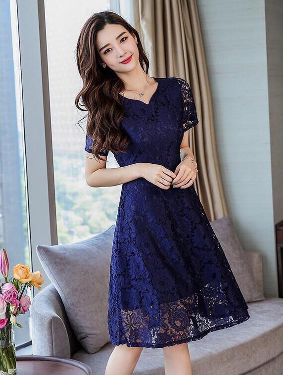 Đầm Xòe Ren Cổ Tim V-D0KN8 (Xanh)