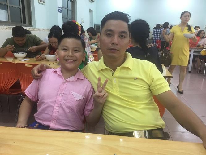 Đề can dán vạch chỉ ô tô trang trí Màu Vàng