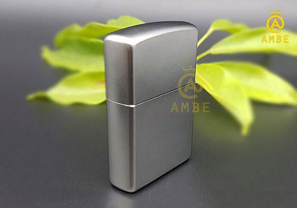 Bật lửa Zippo Satin cỏ 4 lá may mắn Z190