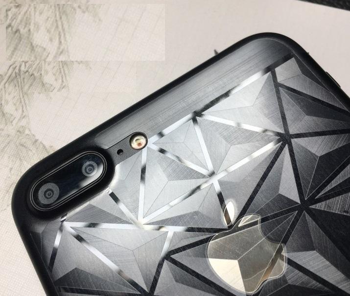 Dán lưng Iphone 7plus 8plus trong suốt vân kim cương