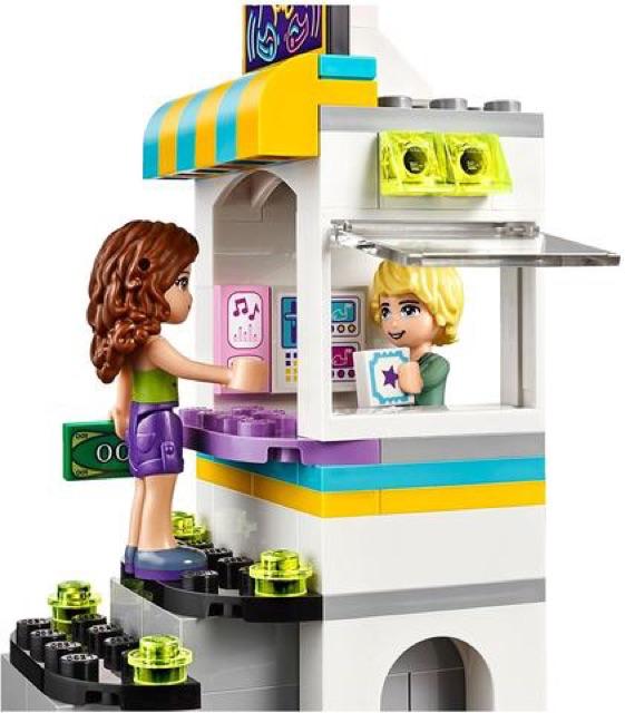 bộ lắp ráp mô hình friends - khu vui chơi
