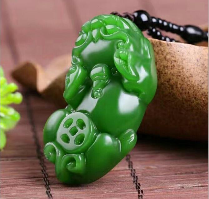 [HCM]Mặt dây chuyền tỳ hưu đá cẩm thạch xanh đạm (Xanh lá thẫm)