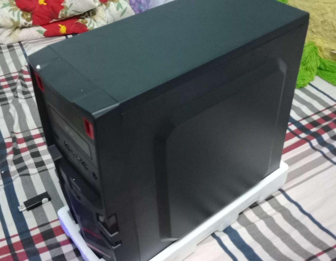 Thùng CPU máy tính bàn