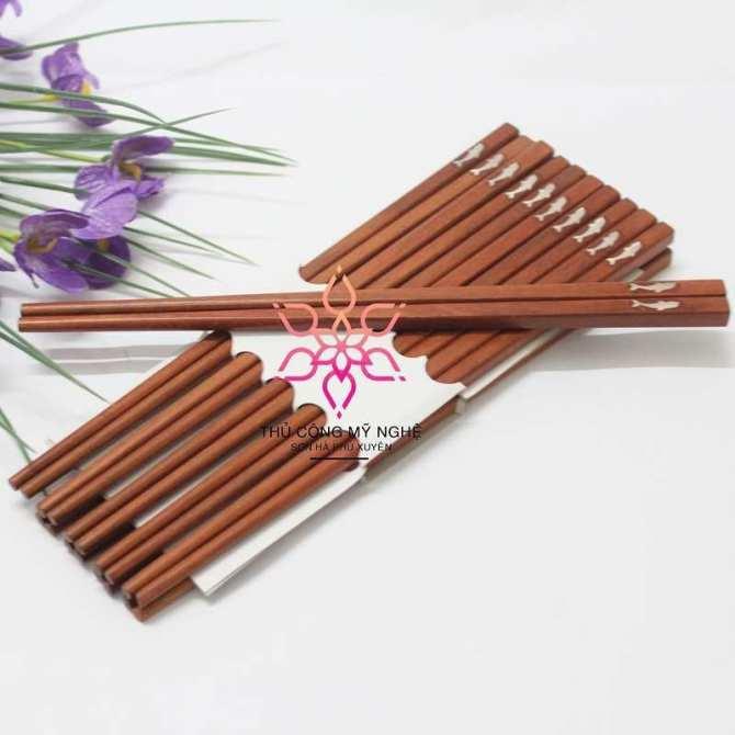 Đũa ăn gỗ Cẩm lai cao cấp đầu vuông gắn họa tiết cá ... bộ 10 đôi