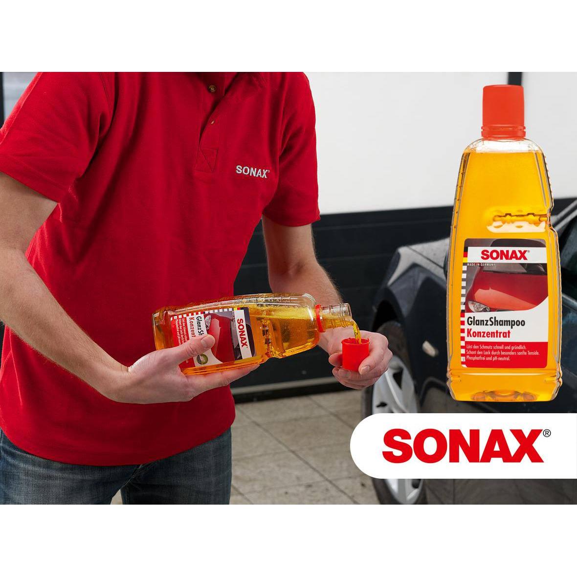 Nước rửa xe hơi đậm đặc Sonax 1 lít (vàng chanh)