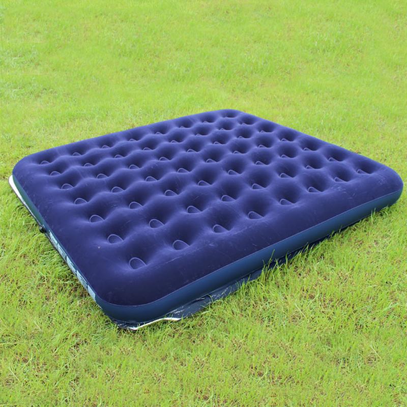 Đệm hơi  67002 kèm bơm điện tiện dụng