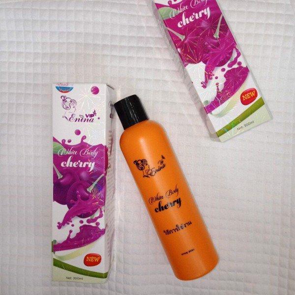 SỮA TẮM TRẮNG ERINA CHERRY
