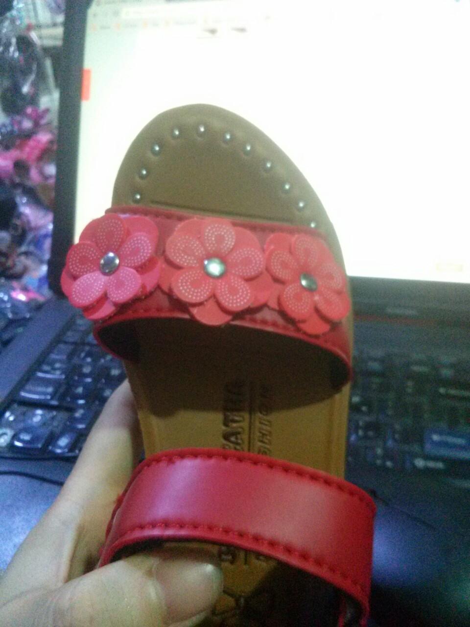 Sandal bé gái, mẫu mới, sz 25-37