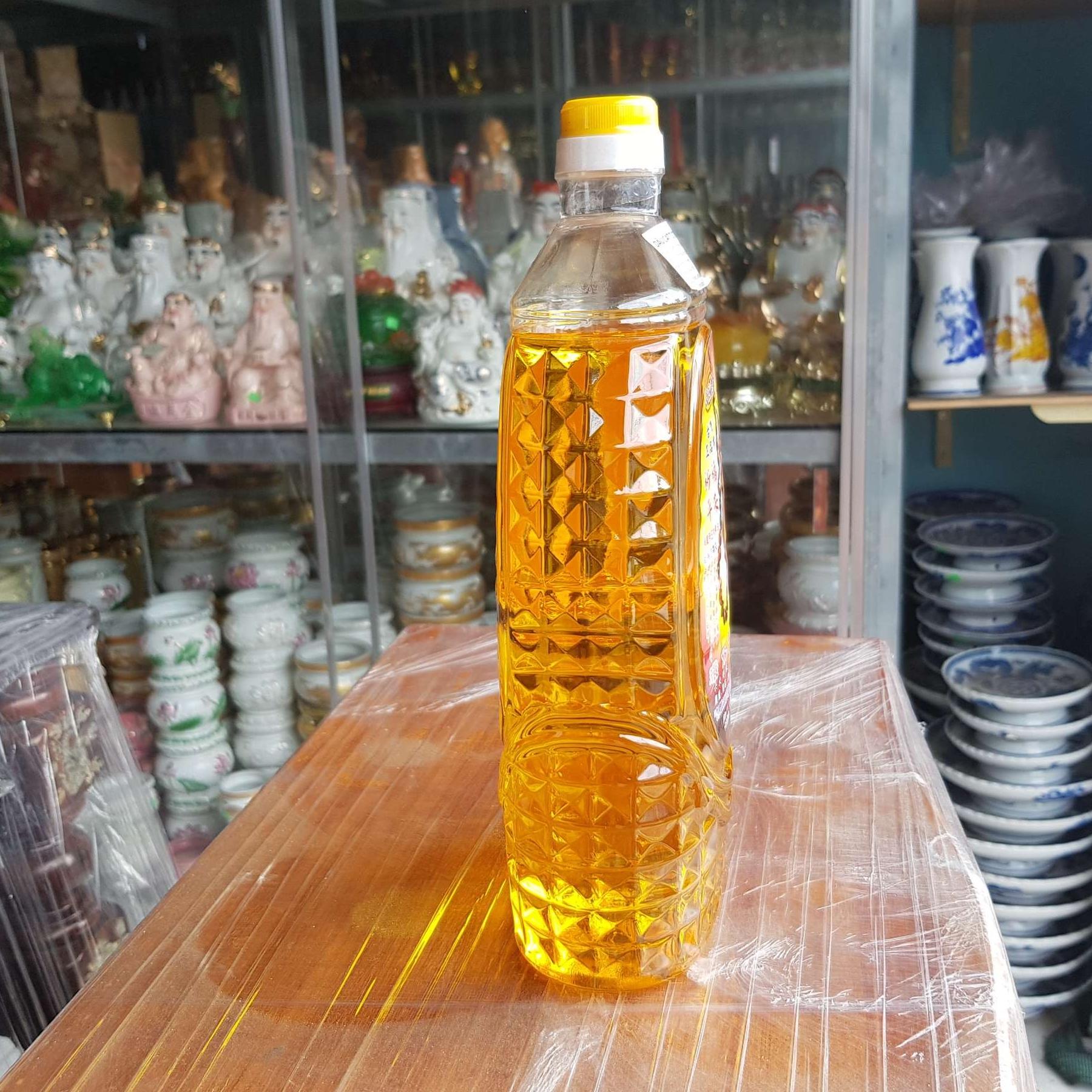 Chai dầu lưu ly cát tường 2 lít