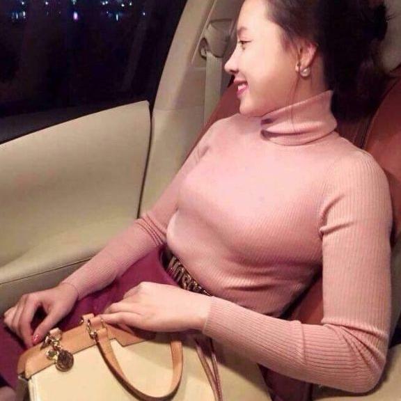 Áo len cổ lọ cao cấp