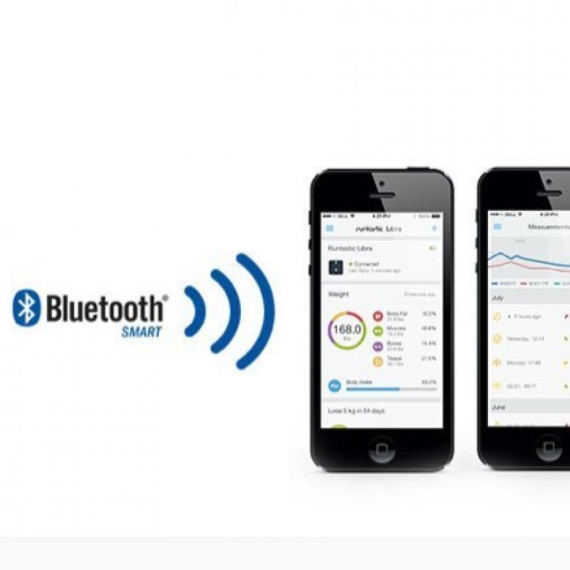 Cân theo dõi sức khỏe Runtastic RUNSCA1W/B