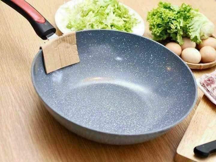 CHẢO VÂN ĐÁ 32CM SIÊU BỀN CHỐNG DÍNH.
