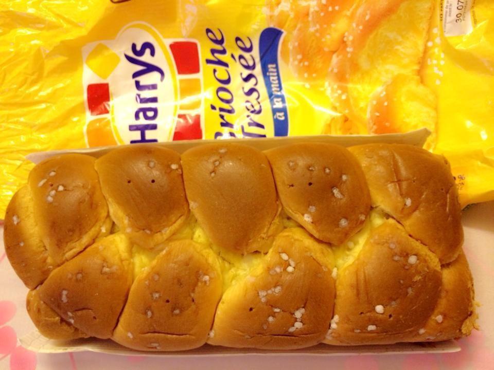 Bánh mì hoa cúc Harrys Brioche Tressee ( 515g) Pháp