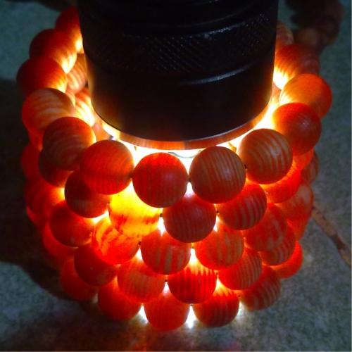 Vòng đeo tay gỗ huyết long 14mm