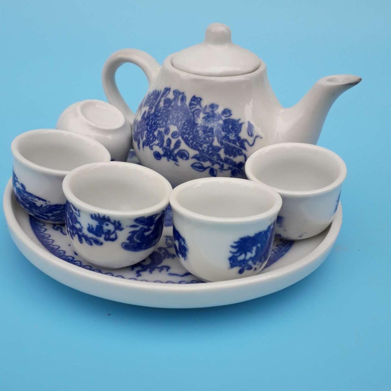 Bộ ấm chén pha trà họa tiết Rồng _cỡ nhỏ